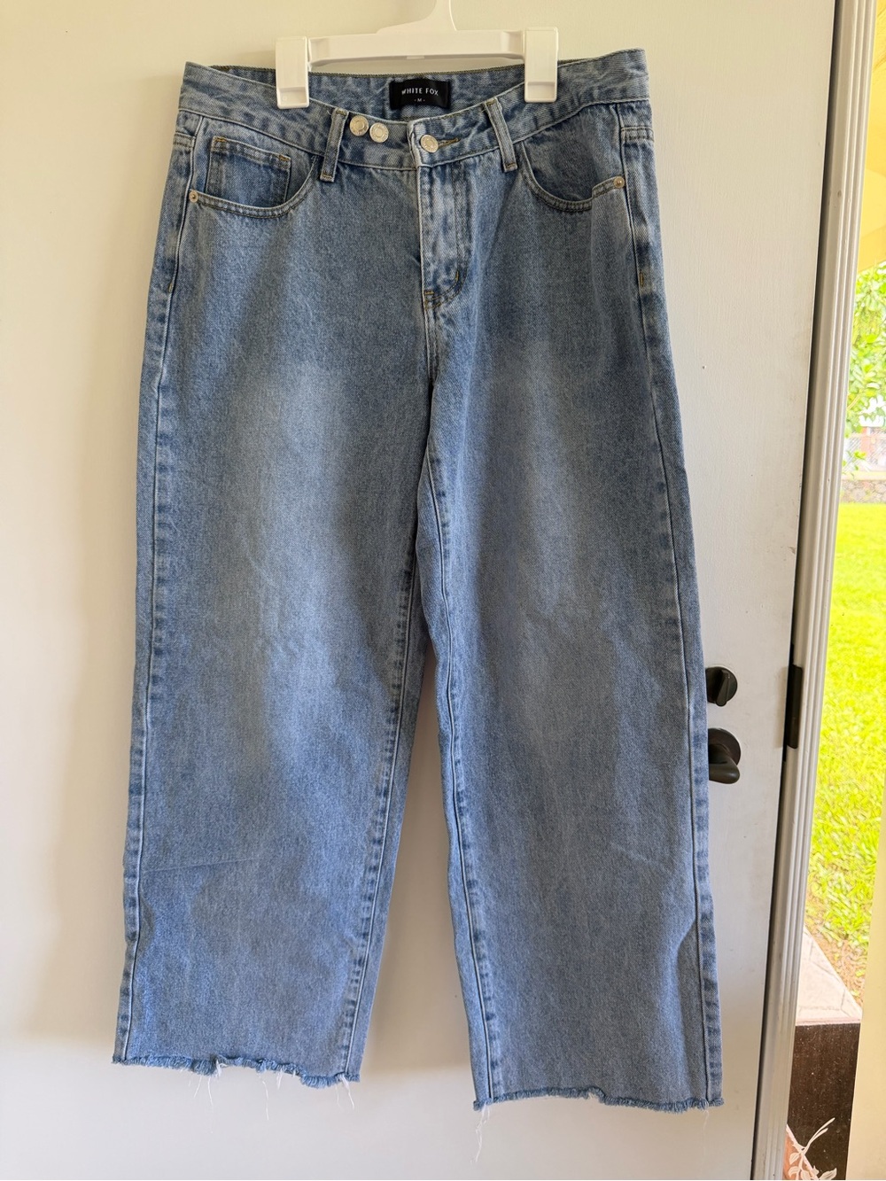 White Fox wide leg jeans fall